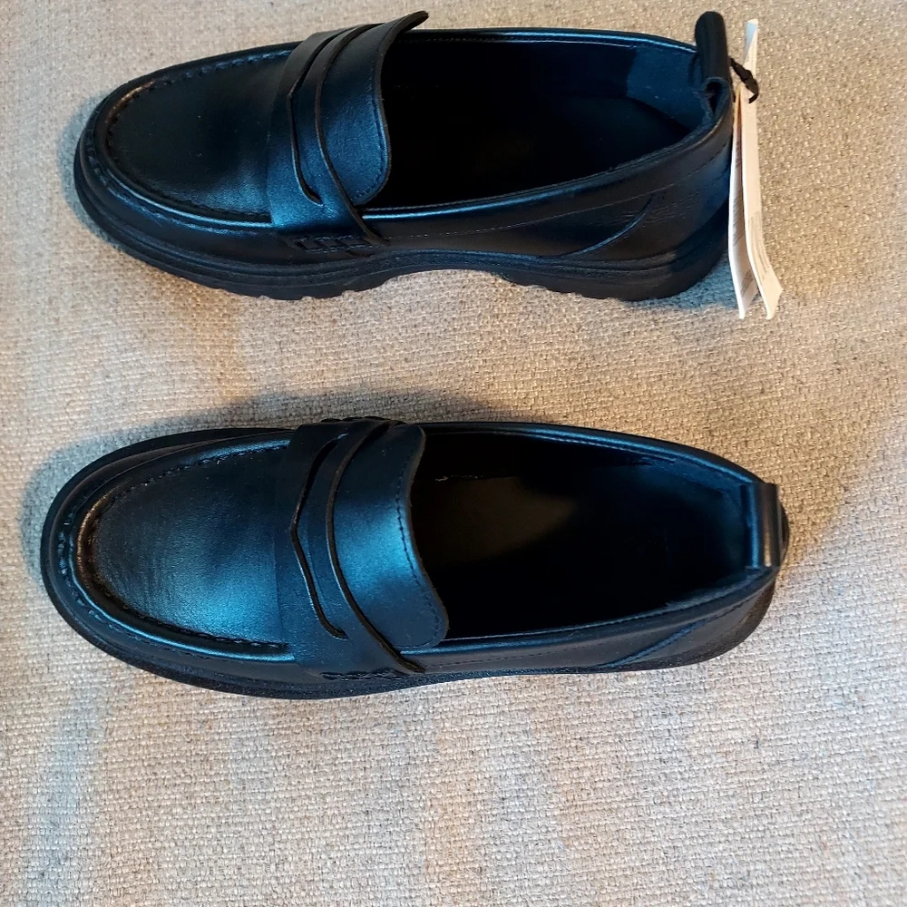 Zara Girls Classic Black Leather School Loafers Sz-34/2.5